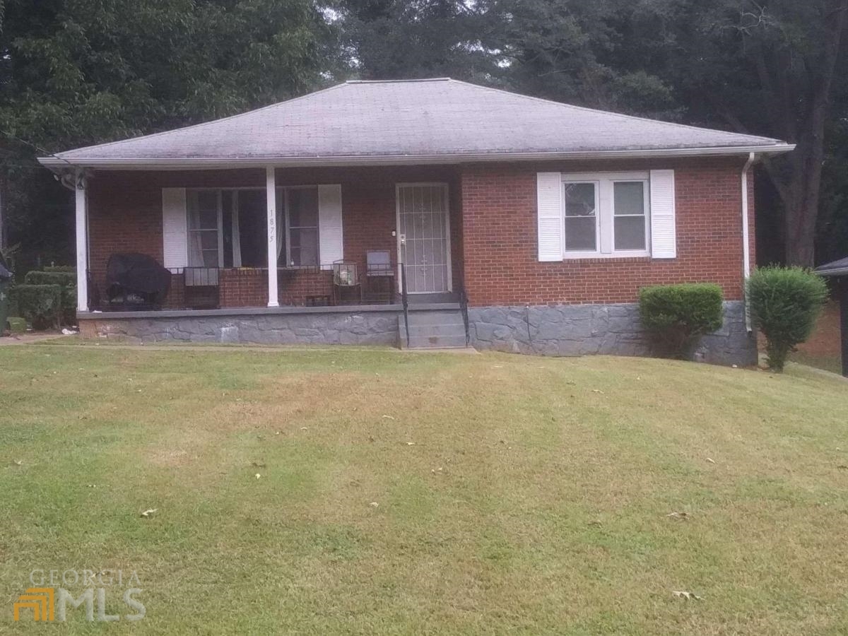 Property Photo:  1875 Bayberry Drive  GA 30311 