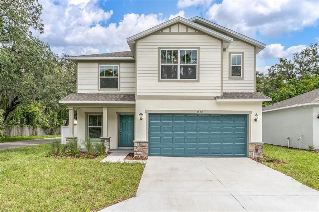 Property Photo: 3105 E Cayuga Street FL 33610