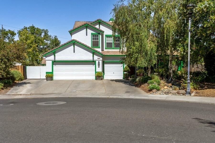 Property Photo: 1832 Alicante Street CA 95618