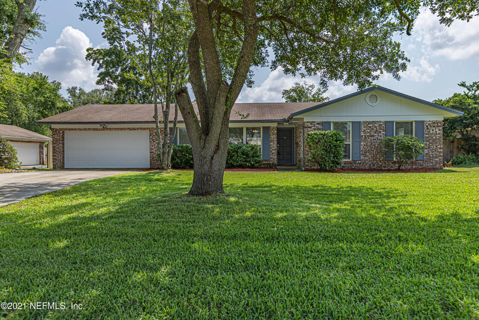 Property Photo: 169 Vanderford Road W FL 32073