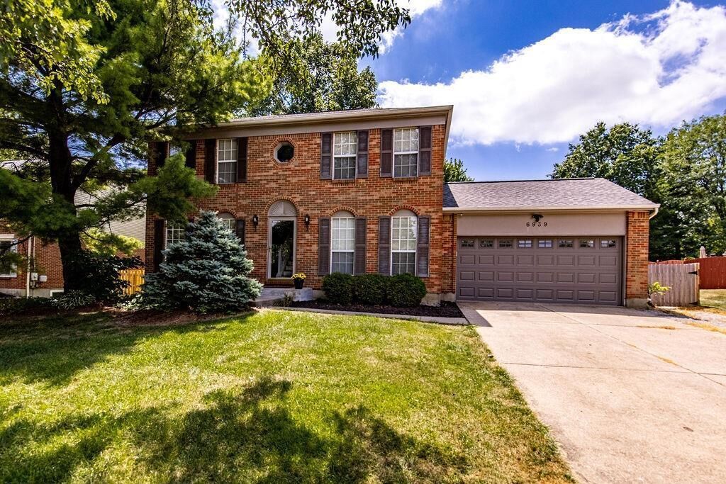 Property Photo: 6939 Dimmick Rd OH 45069