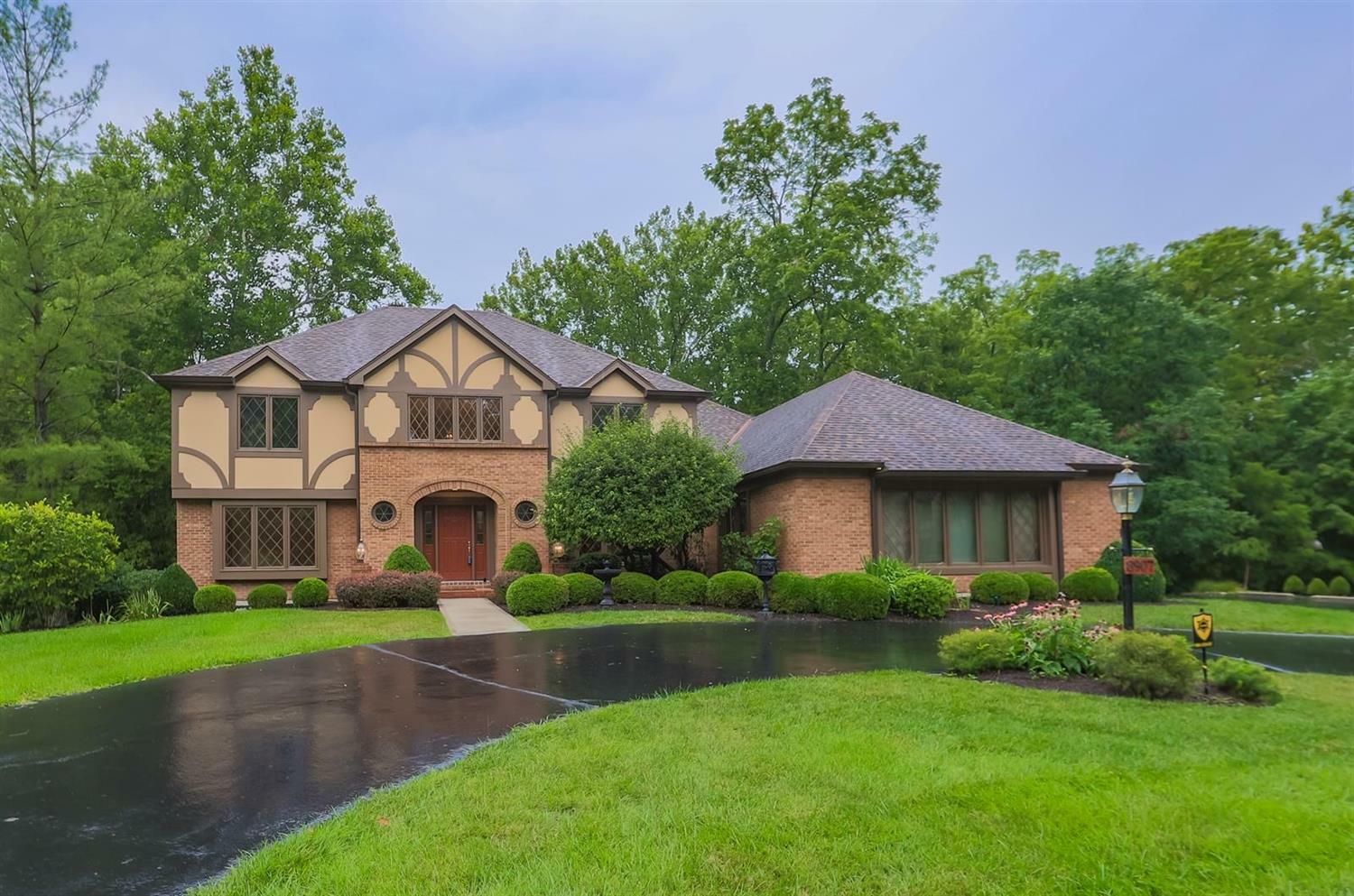 Property Photo: 8907 Terwilligers Trl OH 45249