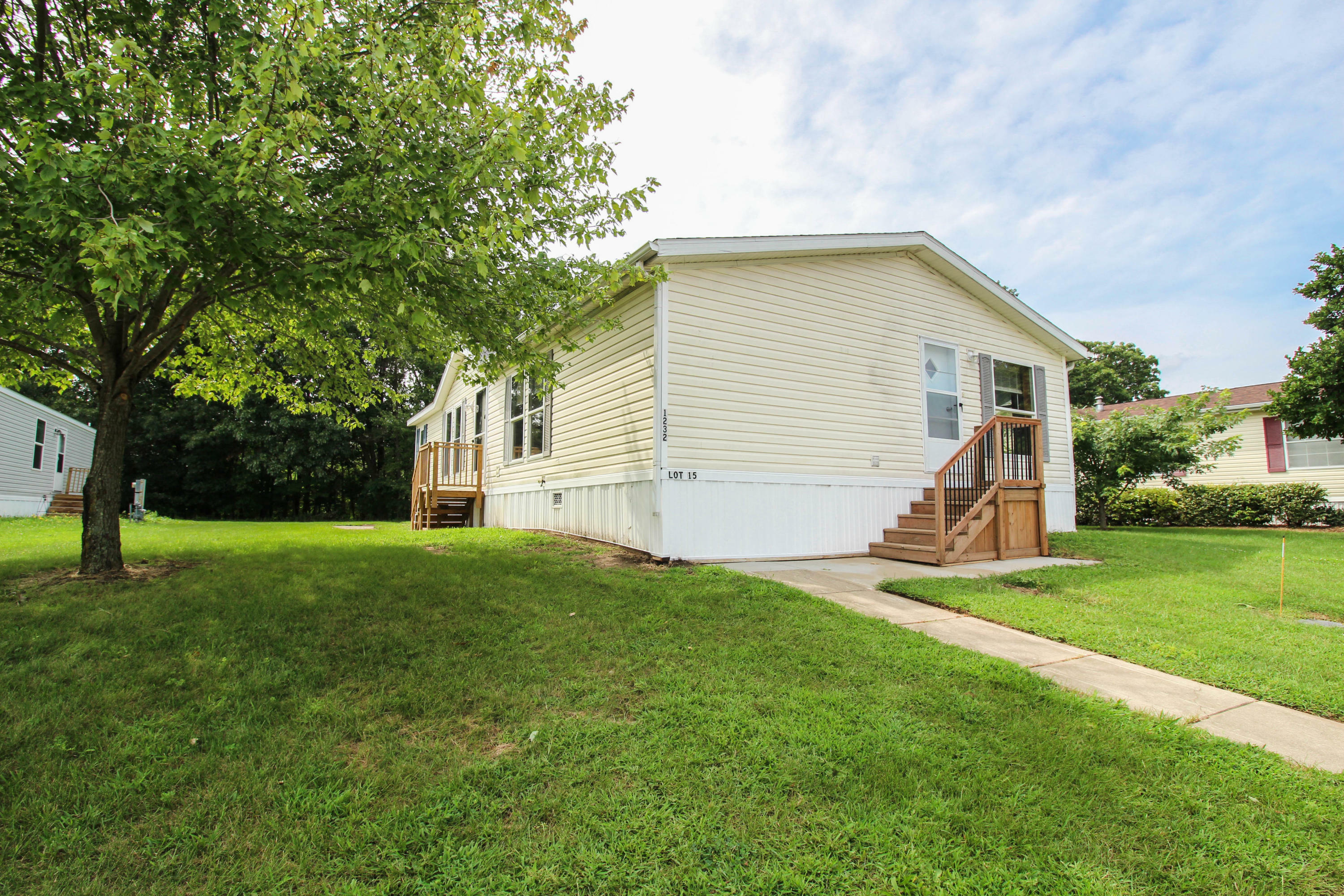 Property Photo:  1232 Shiawassee River Road  MI 49093 