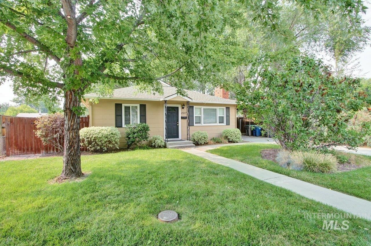 Property Photo:  1517 S Chrisway Dr  ID 83706 