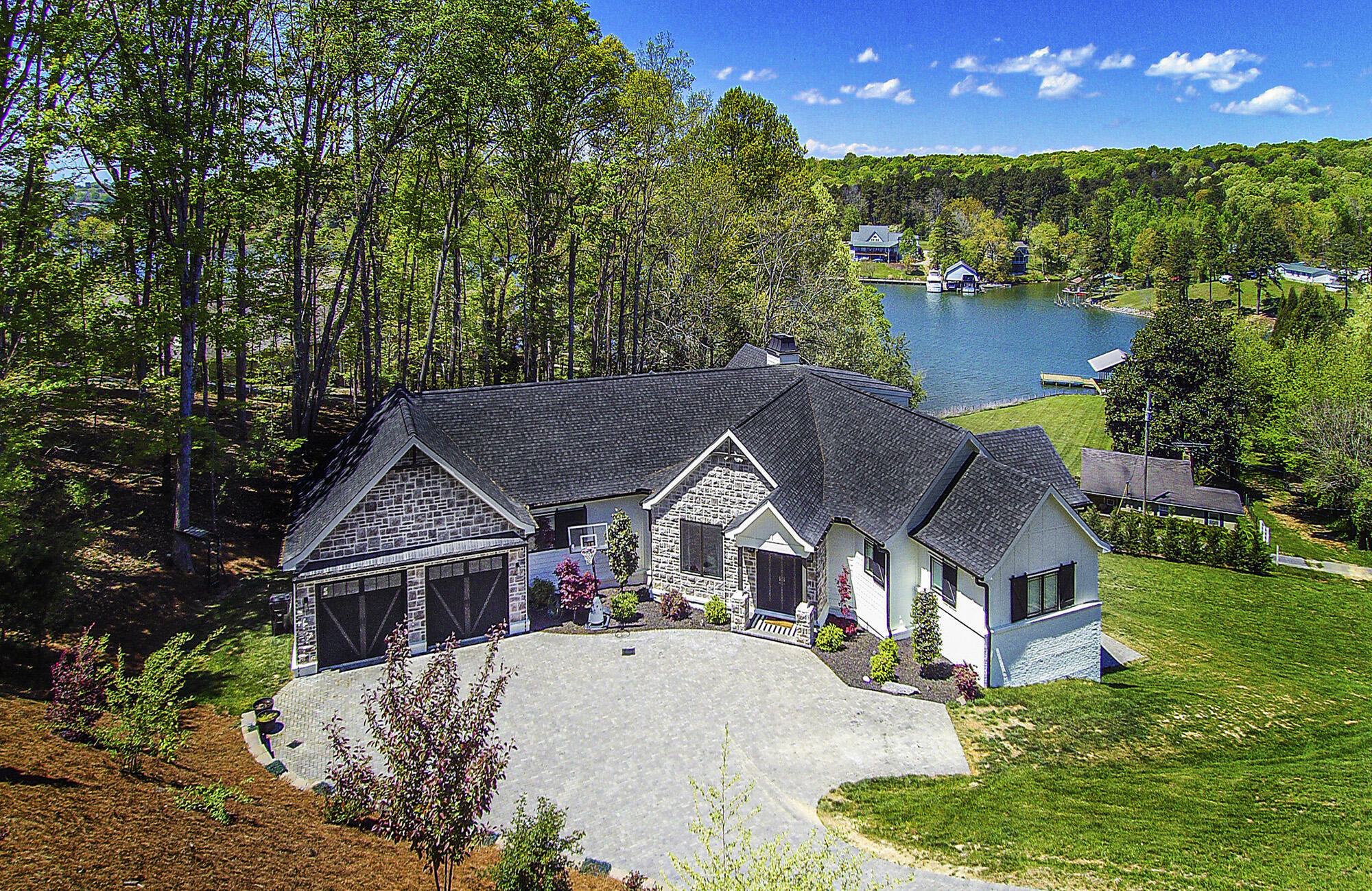 Property Photo:  180 Glen Mar Drive  TN 37772 