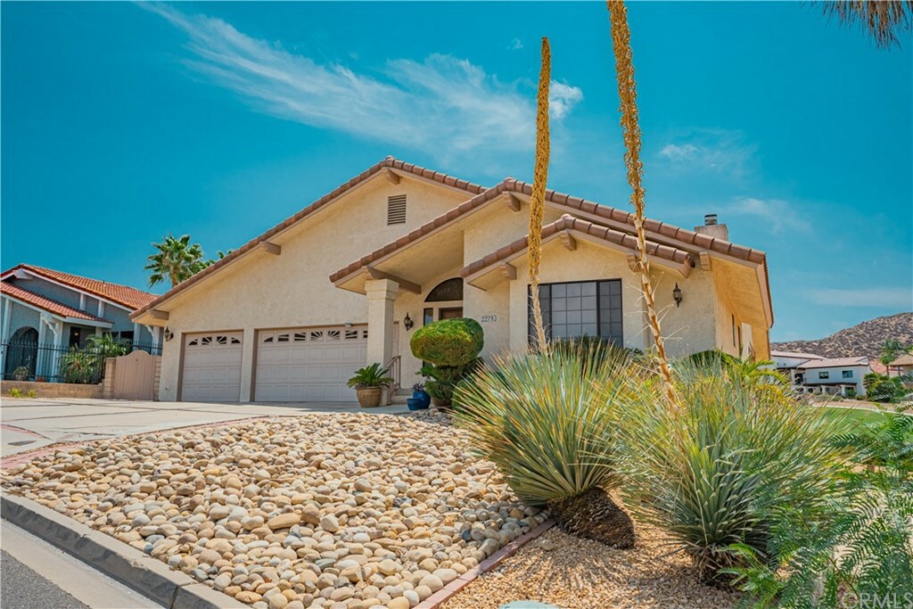 Property Photo:  22783 Calcutta Drive  CA 92587 