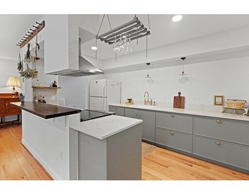 Property Photo: 6 North Stone Mill Drive 923 MA 02026