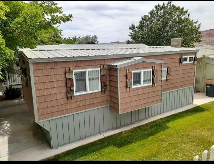 Property Photo: 26 Cottonwood Ln UT 84737