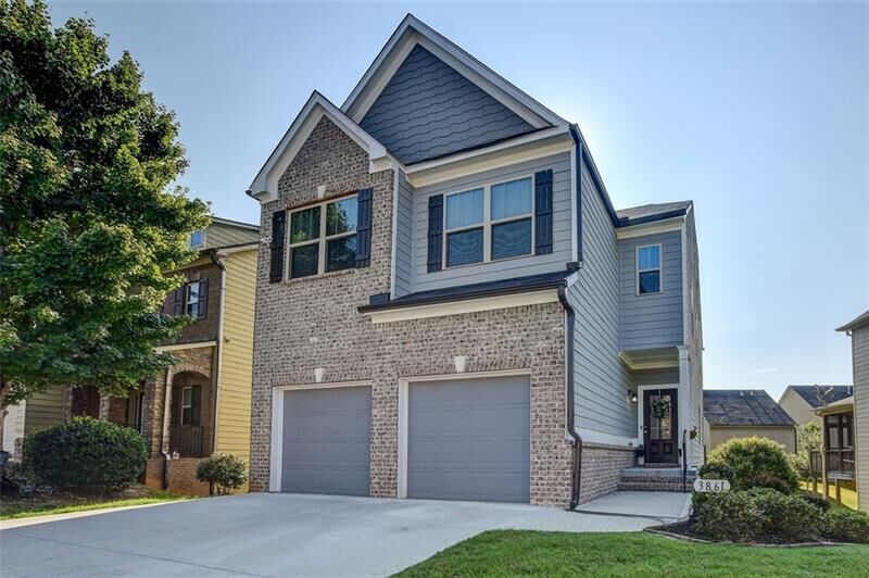 Property Photo: 3861 Lake Sanctuary Way GA 30349