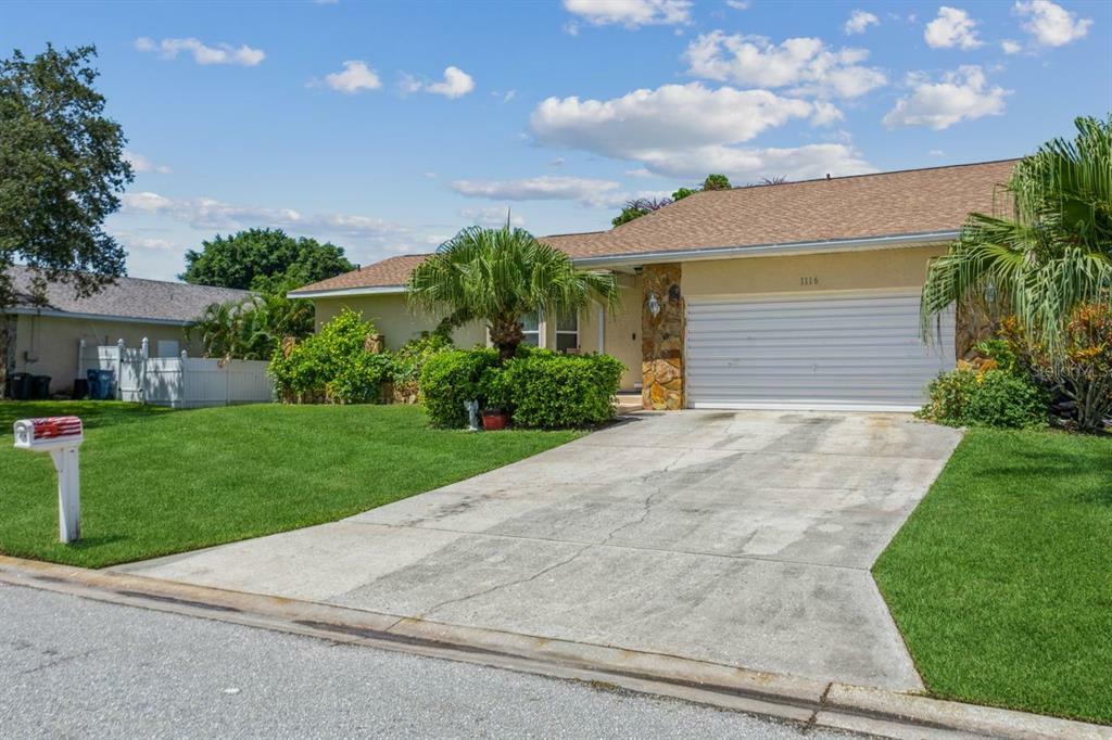 Property Photo:  1116 77th Street Court NW  FL 34209 