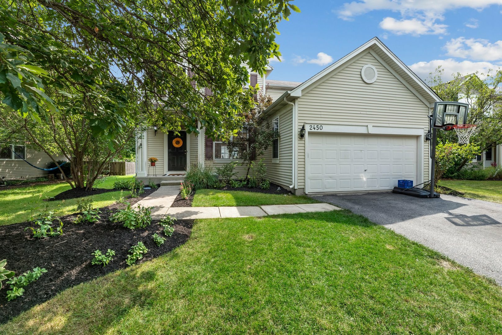 Property Photo: 2450 Prescott Drive IL 60538