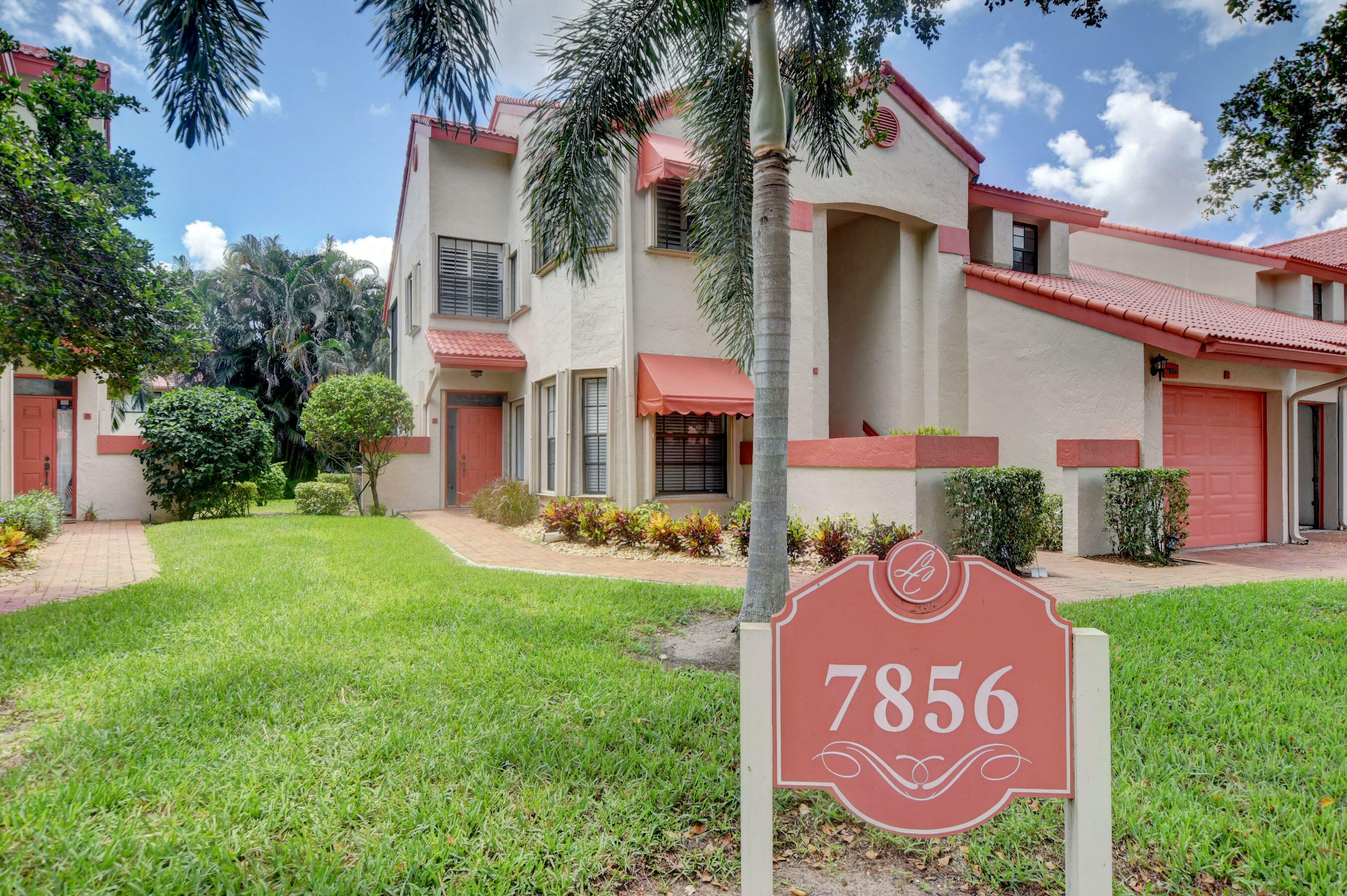 Property Photo:  7856 Lexington Club Boulevard A  FL 33446 