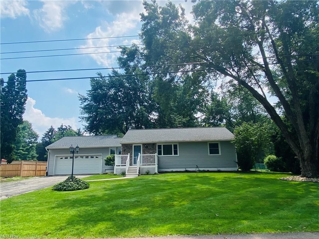 Property Photo:  3932 Carl Street NW  OH 44685 