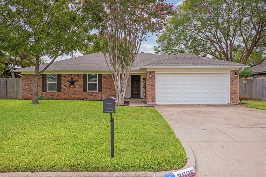 Property Photo:  3625 Ceran Drive  TX 76016 