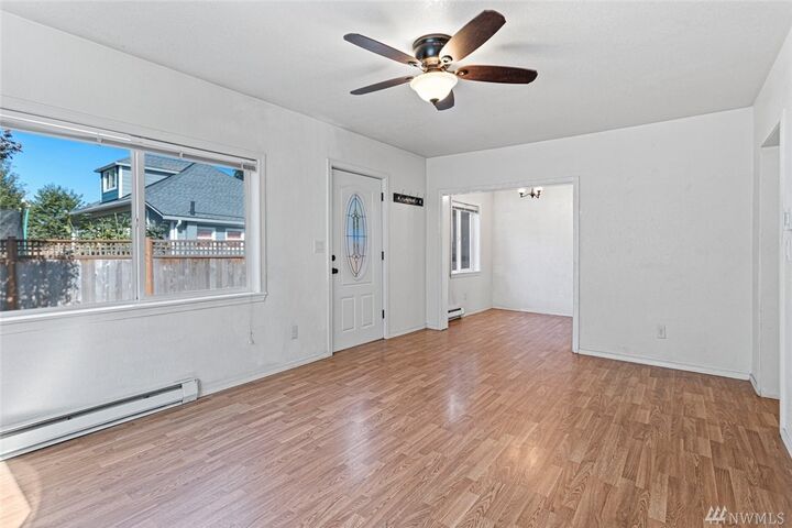 Property Photo: 1927 Rainier Ave WA 98201