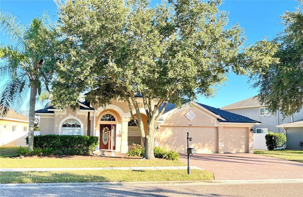 Property Photo:  1807 Regal Mist Loop  FL 34655 