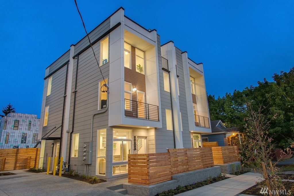 Property Photo:  5518 11th Ave NW  WA 98107 