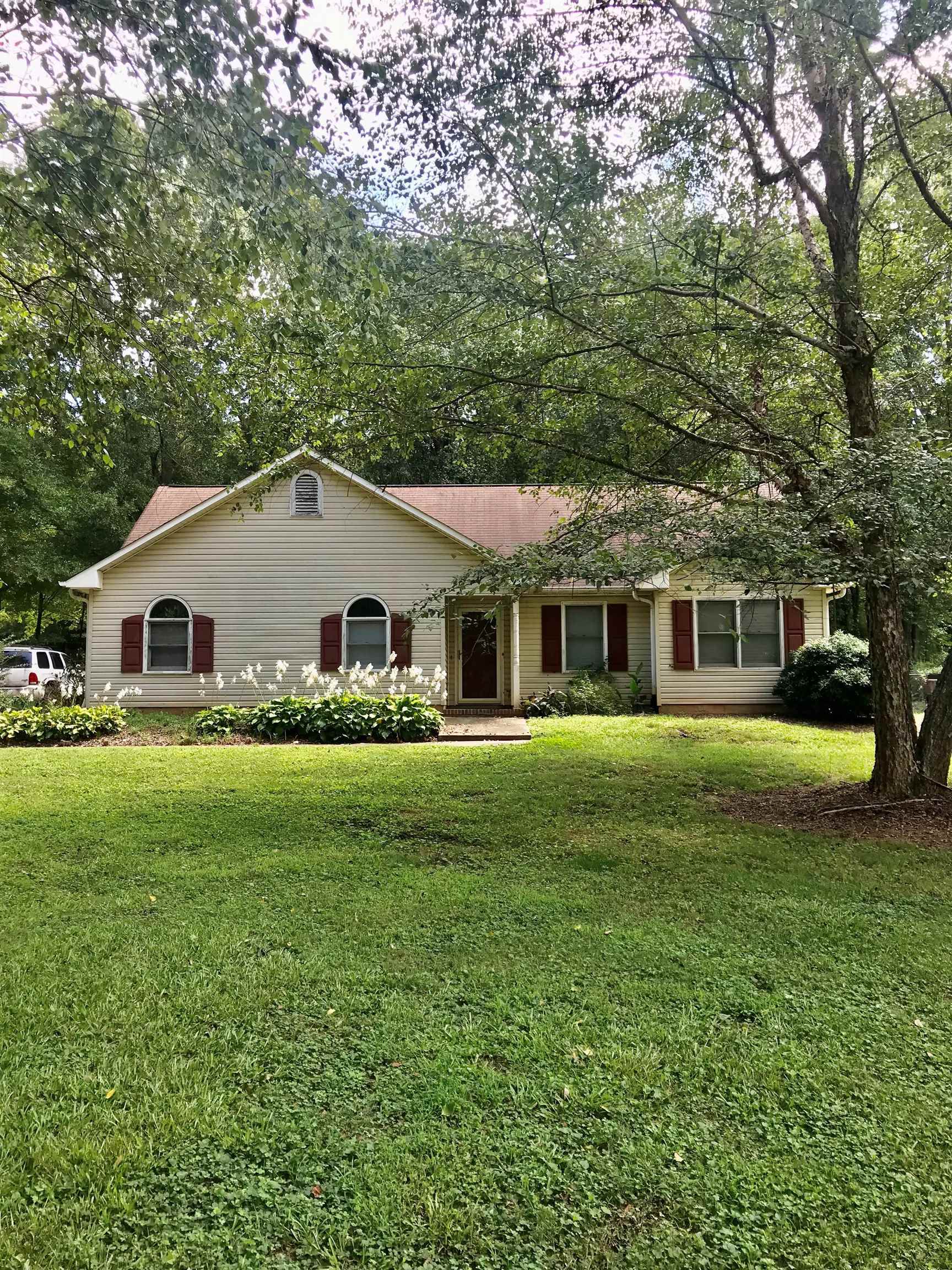 Property Photo:  141 Lacey Lane  SC 29301 