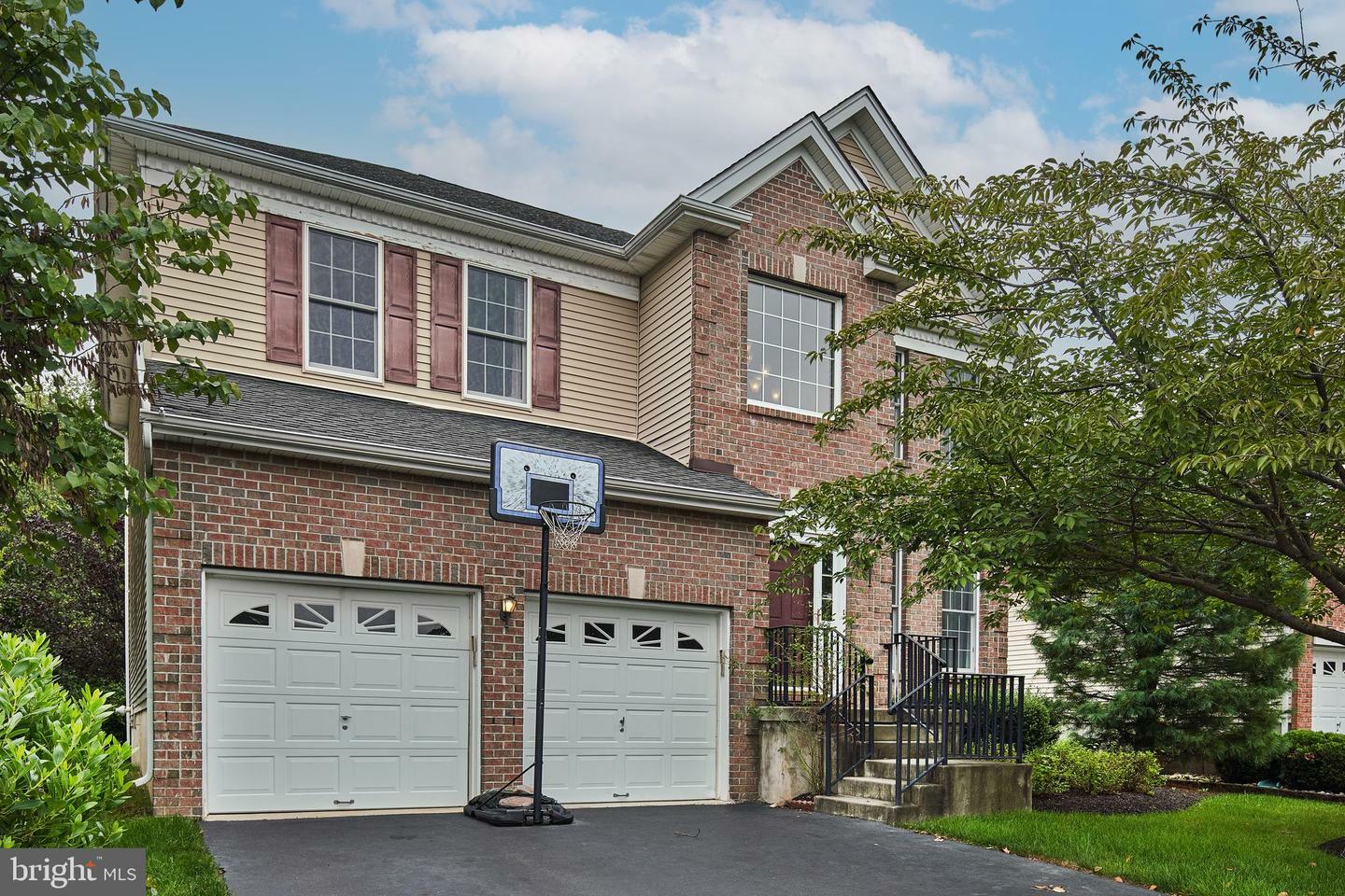 Property Photo: 22 Devonshire Drive NJ 08540
