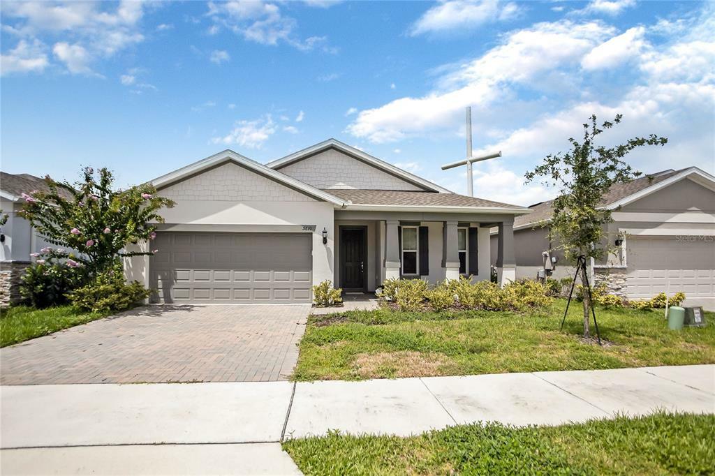 Property Photo: 5610 Winterbrook Way FL 32792