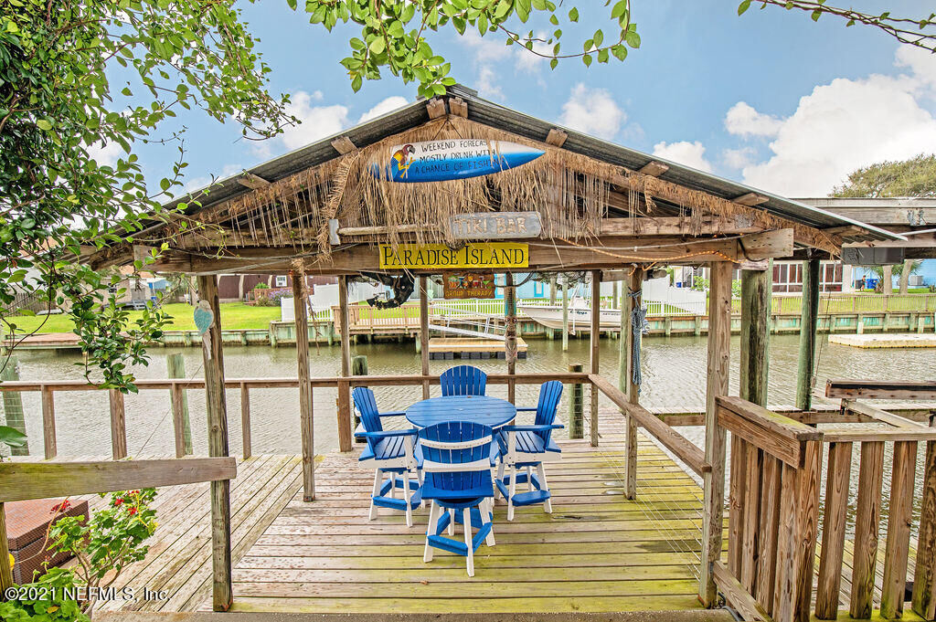 Property Photo: 213 Pizarro Road FL 32080