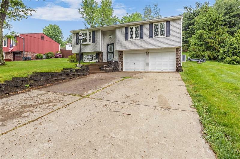 Property Photo:  257 Shagbark Dr.  PA 15024 