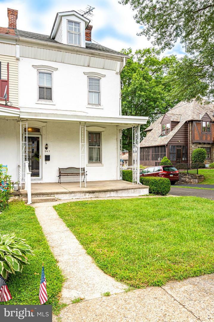 Property Photo:  547 Main Street  PA 19468 