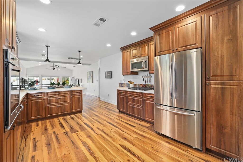 Property Photo: 2418 Ralston Lane CA 90278