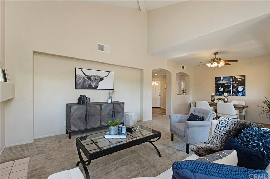 Property Photo: 70 Via Solaz CA 92688