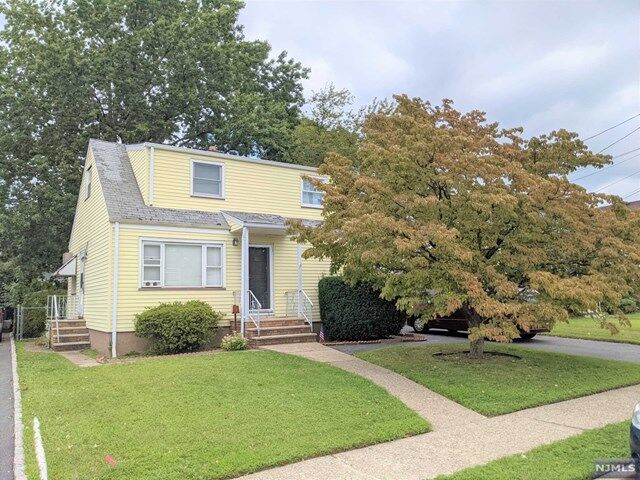 21 Pleasant View Terrace  Wallington NJ 07057 photo