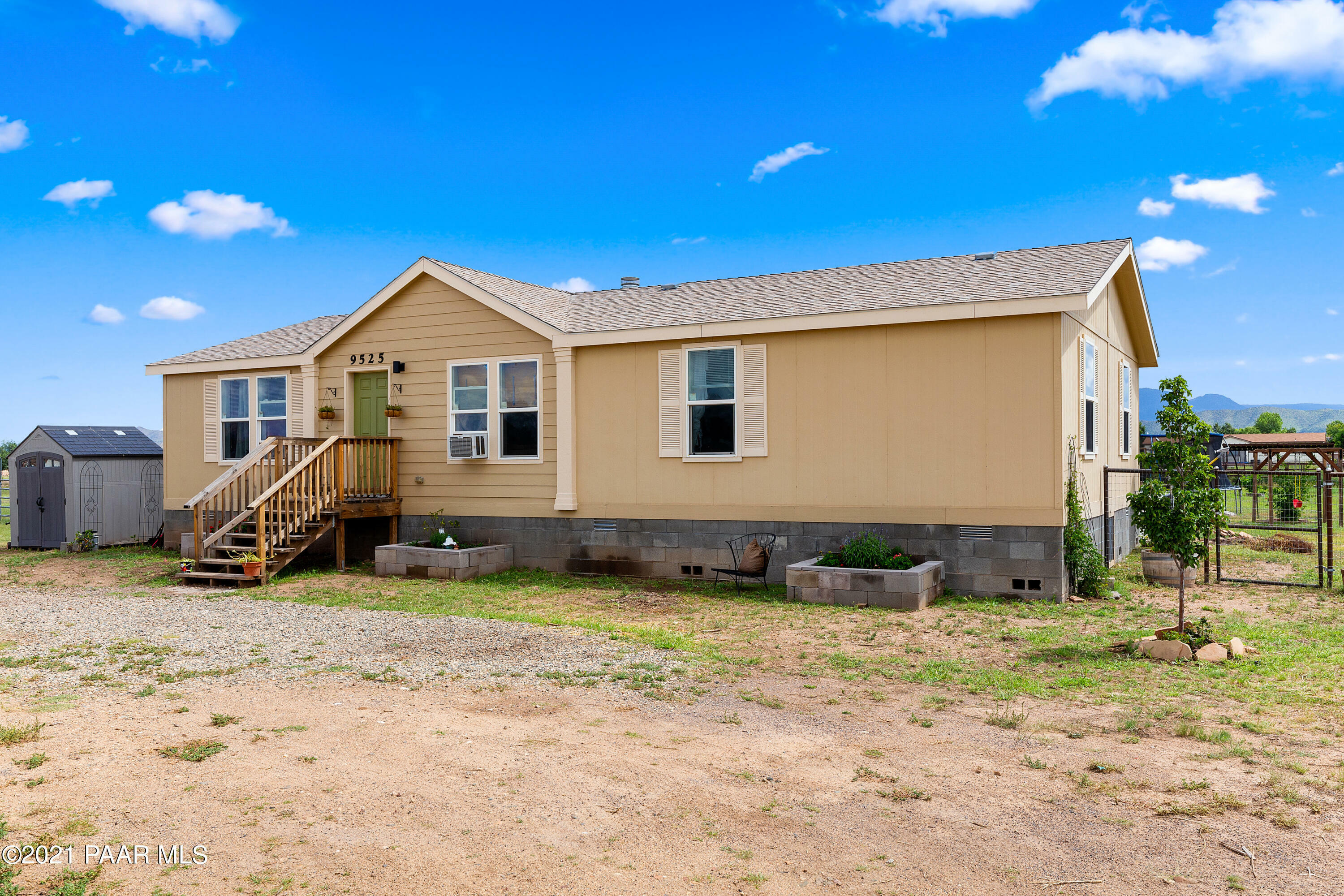 Property Photo:  9525 N Buddy Ln  AZ 86315 