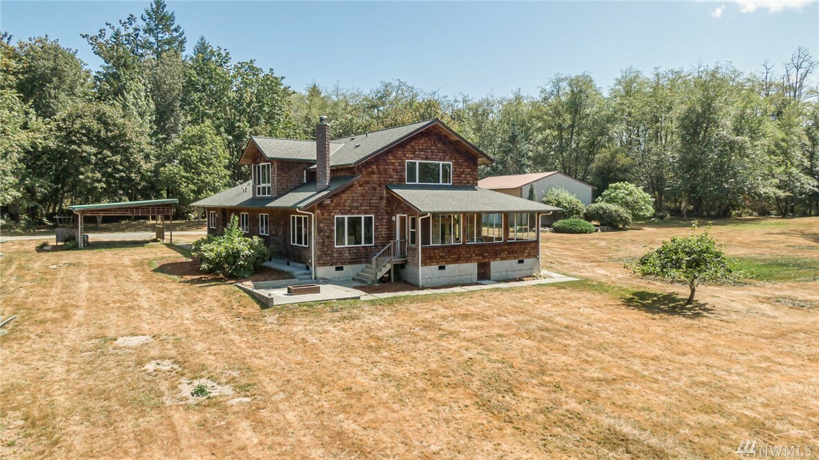 Property Photo:  14733 Vashon Highway SW  WA 98070 