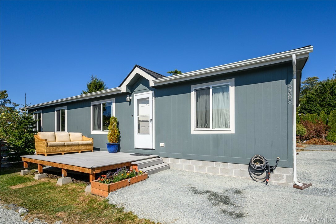 Property Photo:  2308 Baron Place  WA 98221 