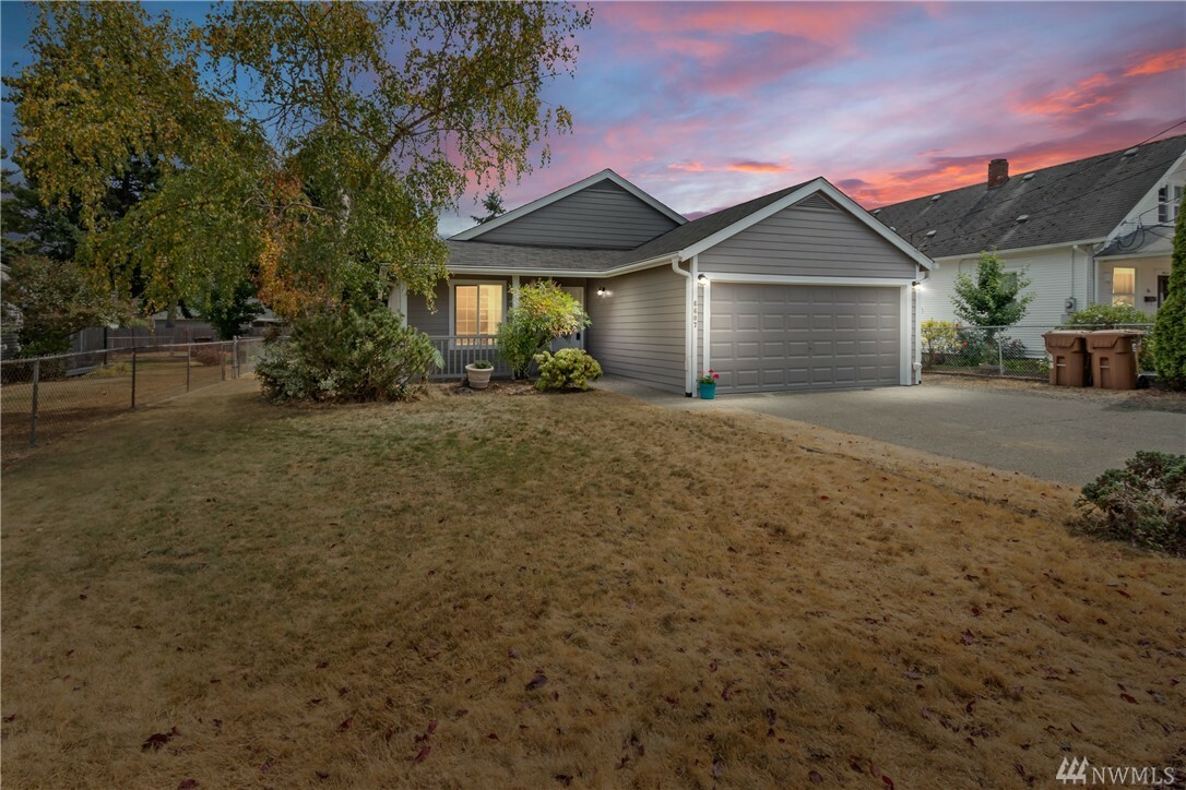 Property Photo:  6607 S Prospect St  WA 98409 