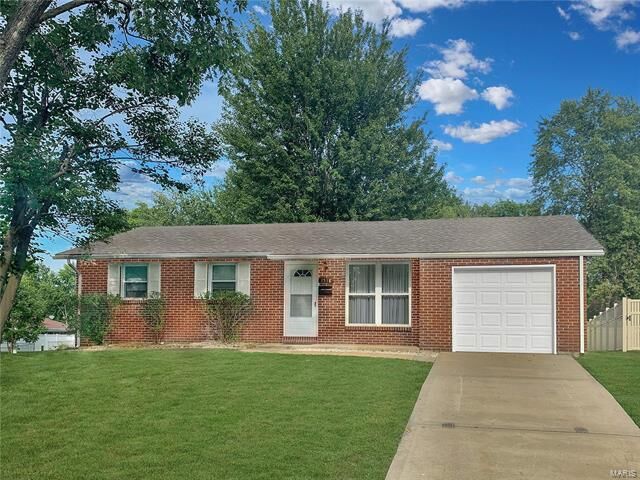 Property Photo: 1518 Princeton Drive 62269