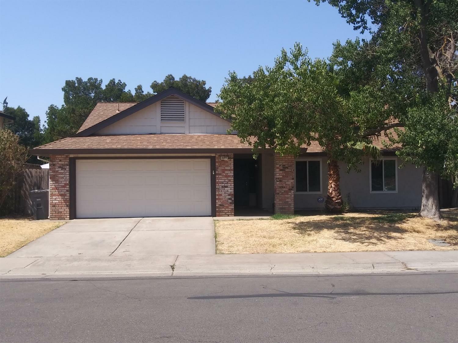 Property Photo:  9300 Aster Crest Court  CA 95624 