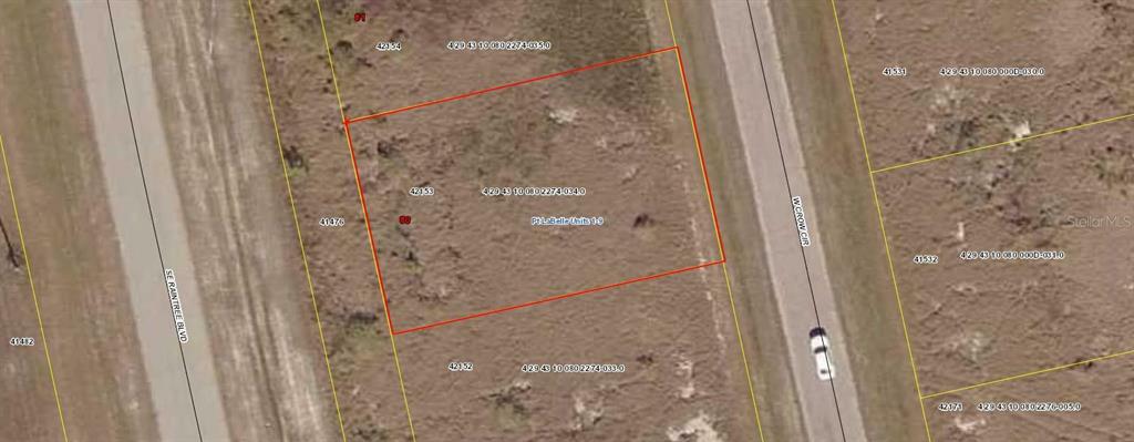 Property Photo: 9007 W Crow Circle FL 33935