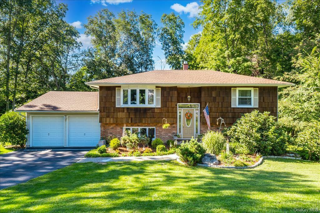 Property Photo:  92 Pickerel Road  NY 10950 