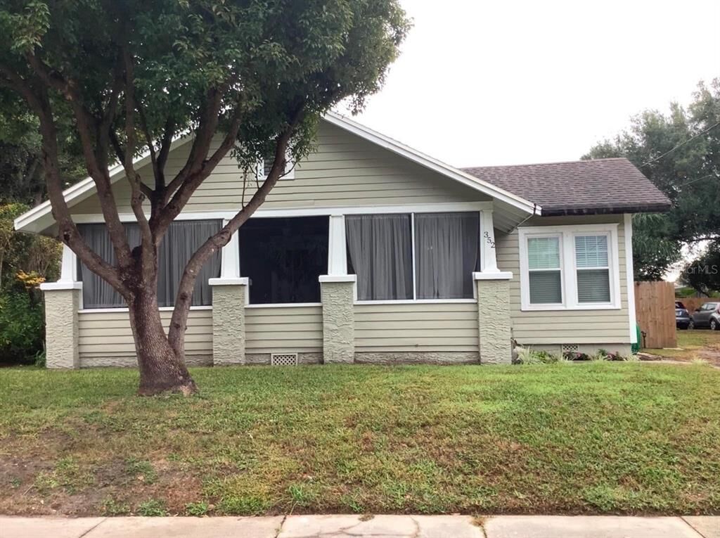 Property Photo: 352 Cambridge Boulevard FL 32789