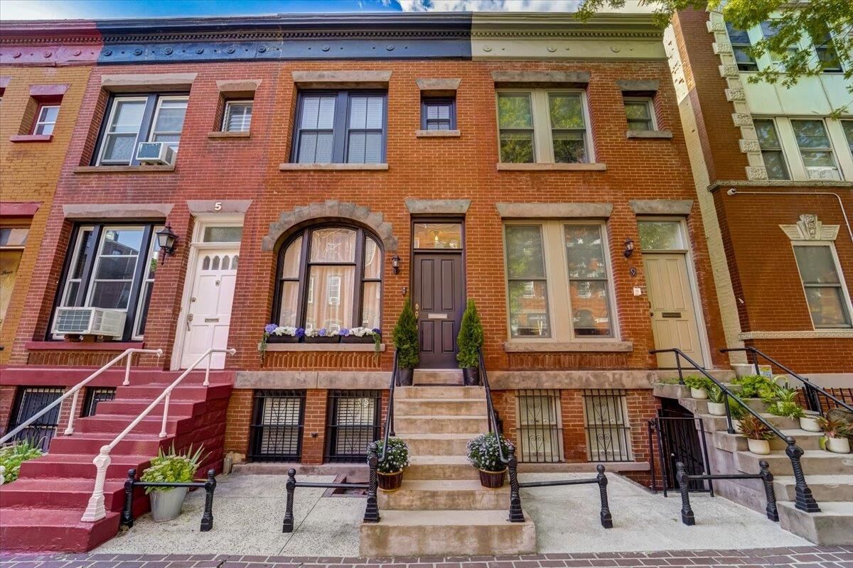 Property Photo: 7 Monticello Ave NJ 07304