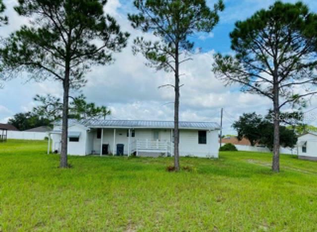 Property Photo:  21 Laura Court  FL 33837 