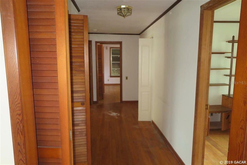 Property Photo:  240 Belle Drive  FL 32189 