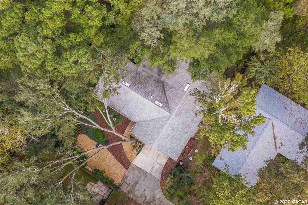 Property Photo:  1212 SW 80th Drive  FL 32607 