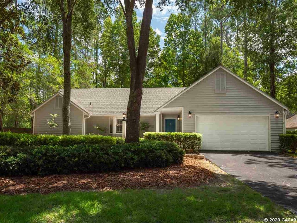 Property Photo:  8110 SW 47th Court  FL 32608 