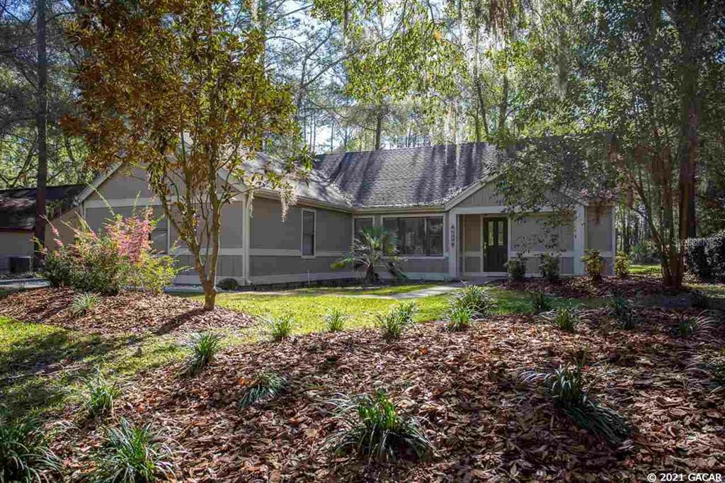 Property Photo:  7903 SW 47th Court  FL 32608 