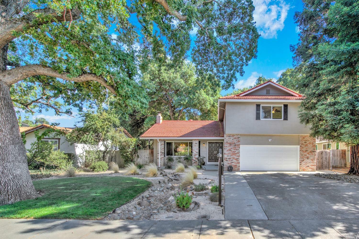 735 Brookside Drive  Vacaville CA 95688 photo