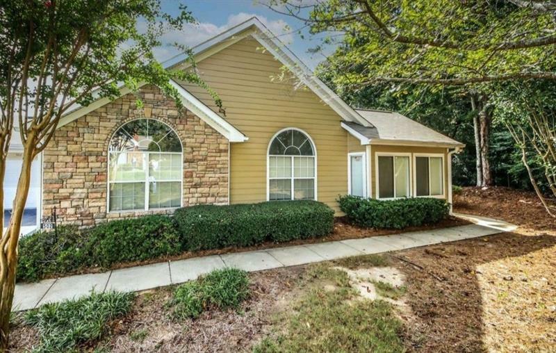 Property Photo:  2191 Rockbridge Road 502  GA 30087 