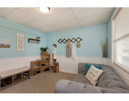 Property Photo: 33 Villa Roma Dr 33 MA 01876