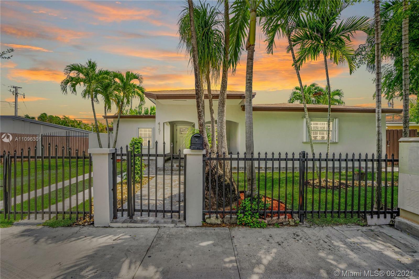 Property Photo:  4151 SW 112th Ave  FL 33165 