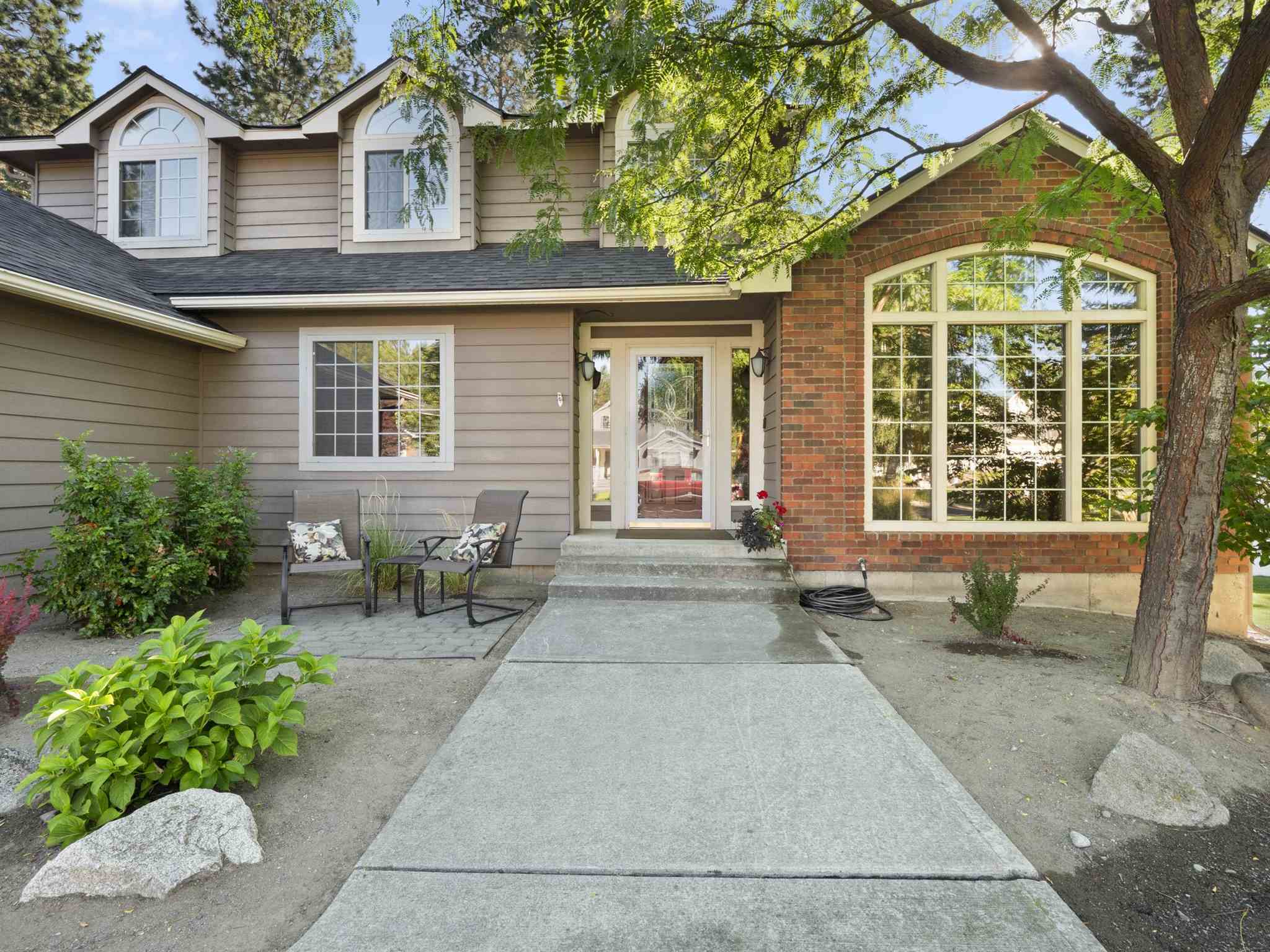 Property Photo:  110 W Rolland Ave  WA 99218 